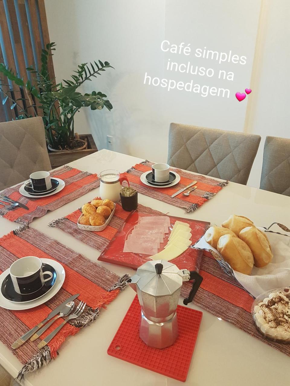 Bed and Breakfast Cama E Cafe Em Itapema - Sc Hospedagem Em Apartamento Familiar Exterior foto
